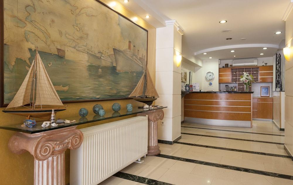 Lilia Hotel Piraeus Bagian luar foto